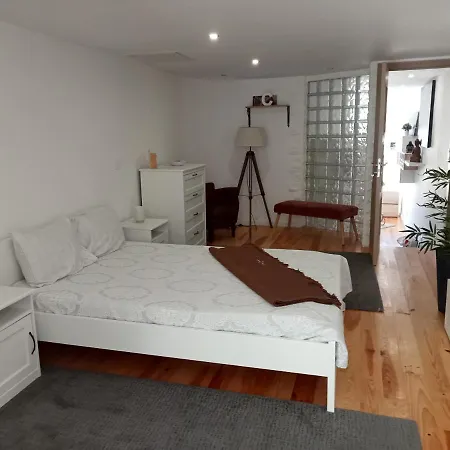 Apartment Marys Den Porto